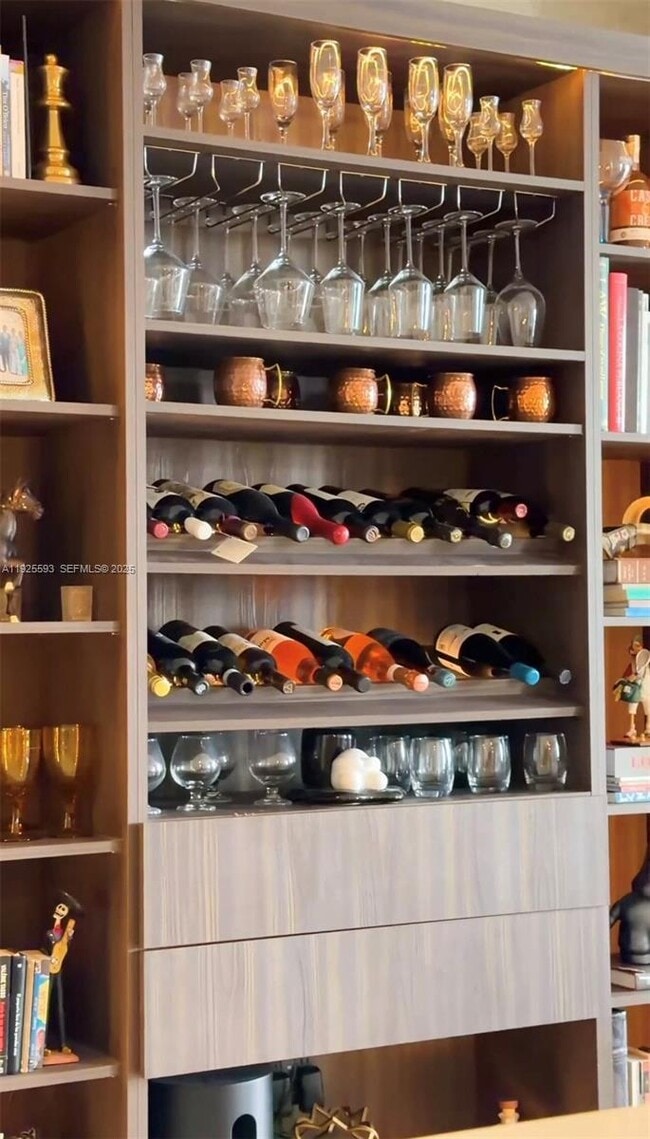 Building Photo - 16385 Biscayne Blvd