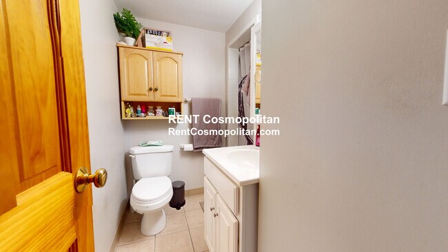 Building Photo - 200 Swanton St