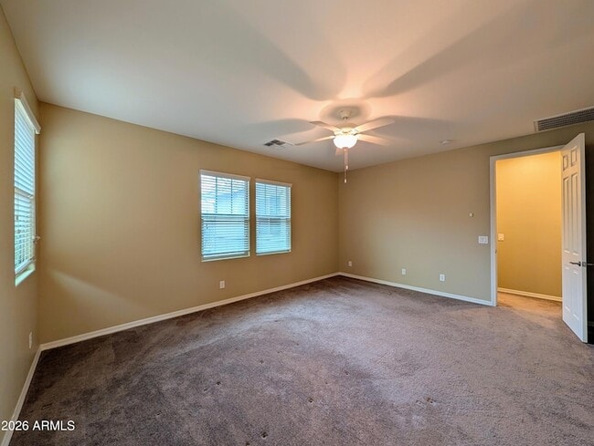 Building Photo - 923 S Osborn Ln