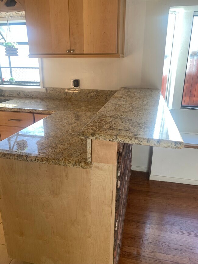 Building Photo - 17178 Kingsbury St