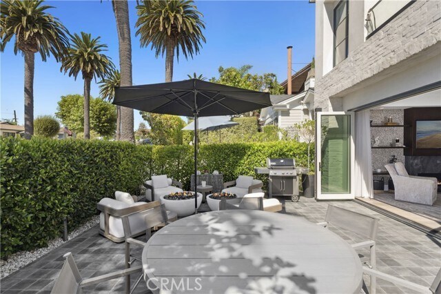 Building Photo - 712 Marguerite Ave