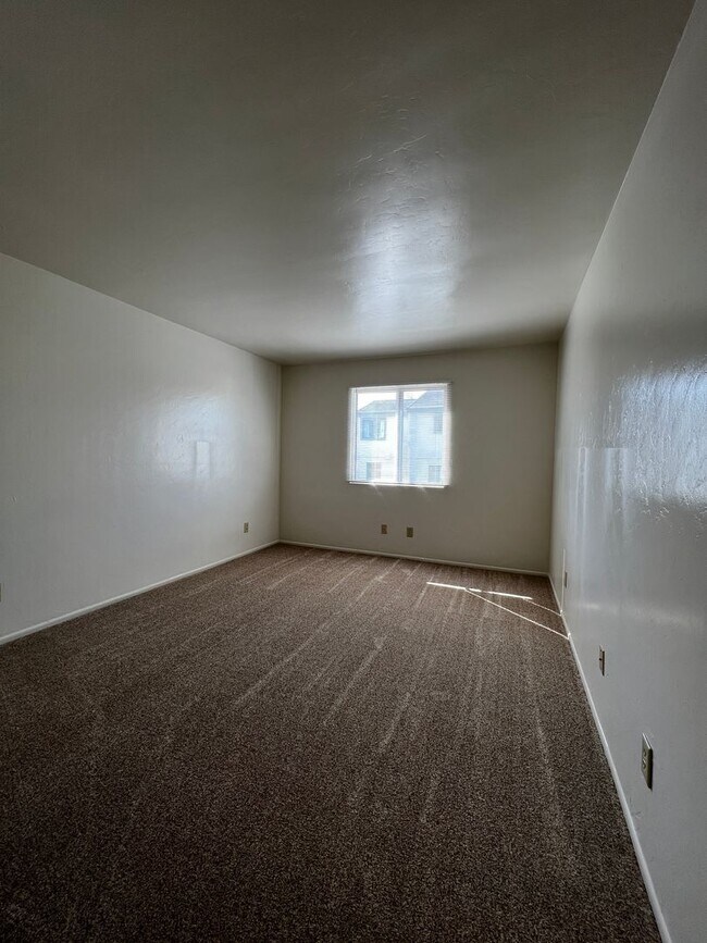Building Photo - 6132 Antelope Villas Cir