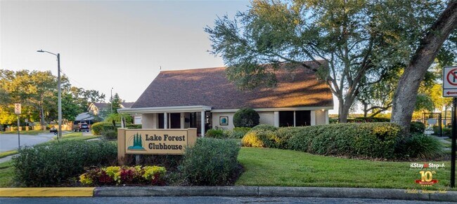 Building Photo - 14615 Daybreak Dr