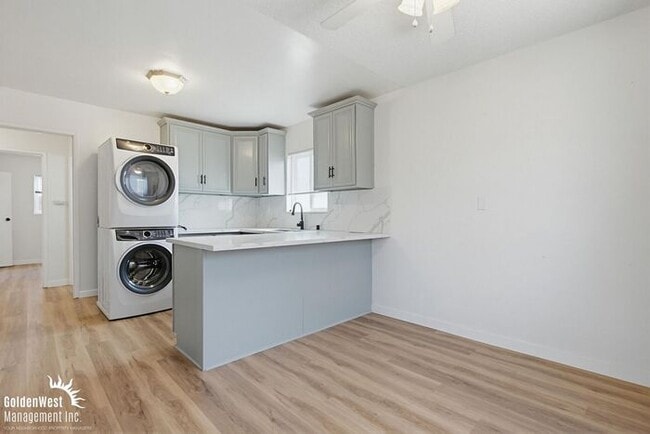 Building Photo - Bright and Inviting 2Bdm 1Ba Home in Escondido.