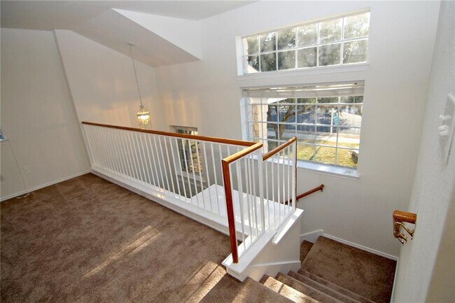 Building Photo - 1205 Dillon Lake Bend