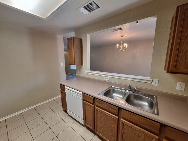 Building Photo - Bridgewood Corner Lot