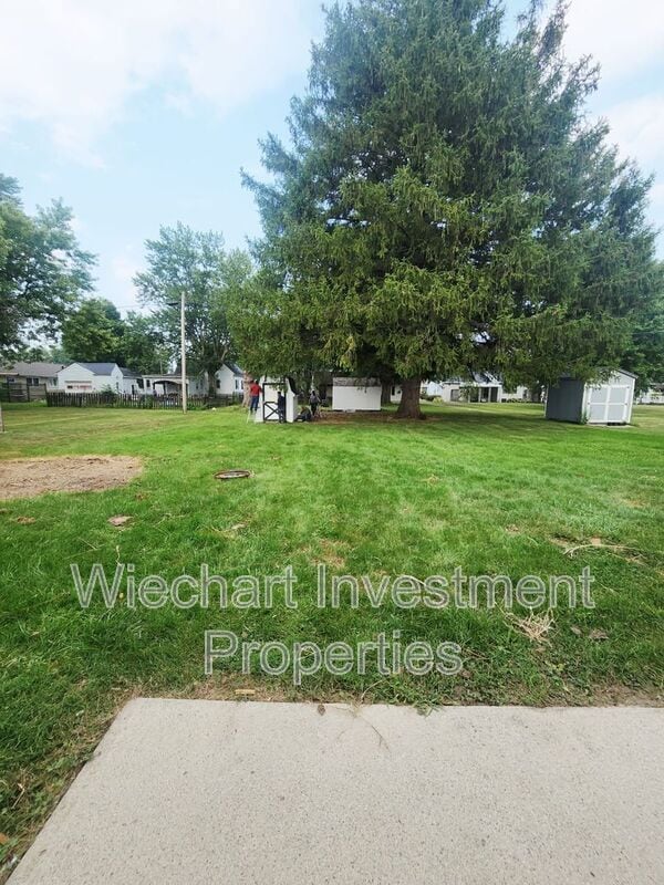 Building Photo - 616 S Clay St