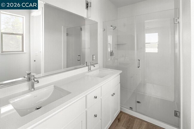 Building Photo - 2802 Chattleton Ln