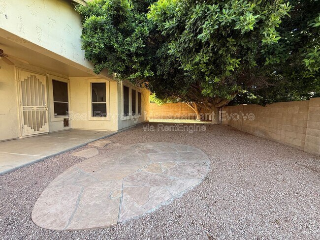 Building Photo - 3646 N Katmai