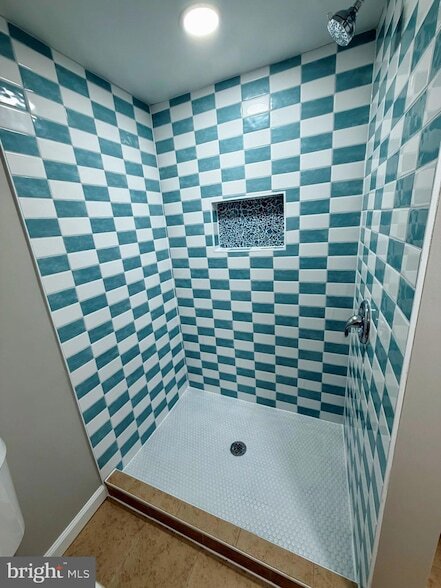 Building Photo - 3413 Wallford Dr