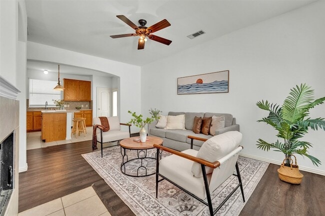 Building Photo - 10108 Cherry Hill Ln