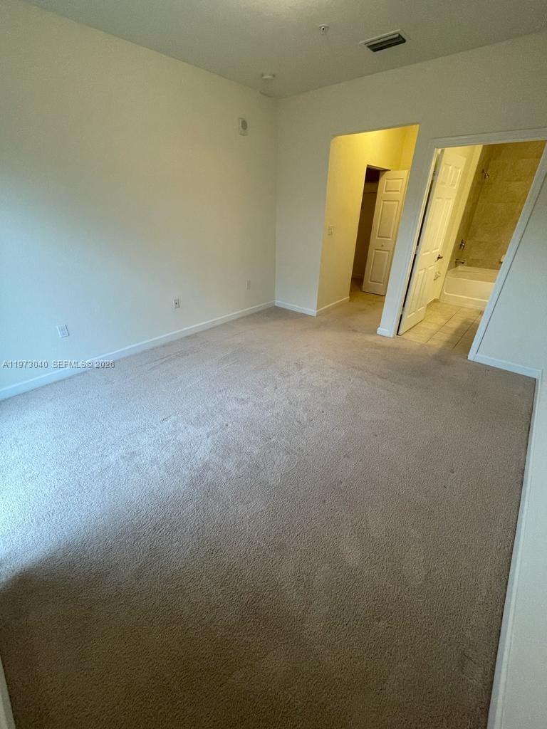 Building Photo - 10600 NW 88th St