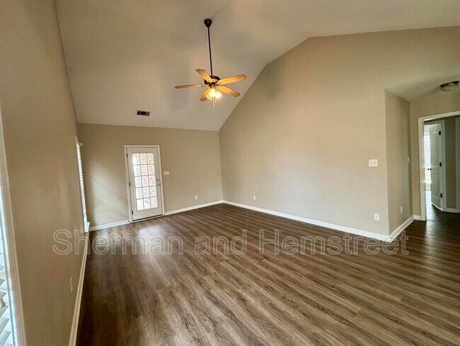 Building Photo - 1101 Grove Landing Ln