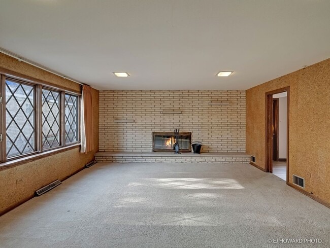Building Photo - 13900 108th Ave