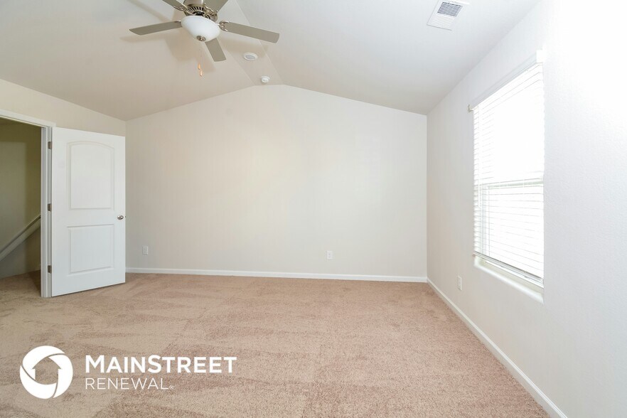 Building Photo - 444 Brisk Dr