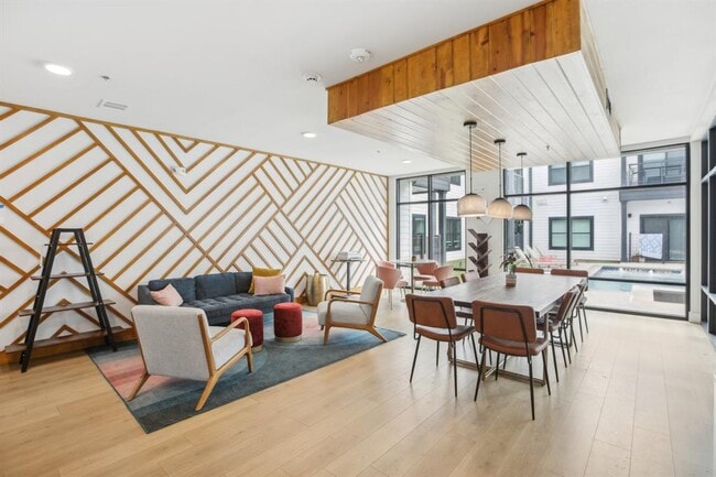 Building Photo - 3101 Govalle Ave