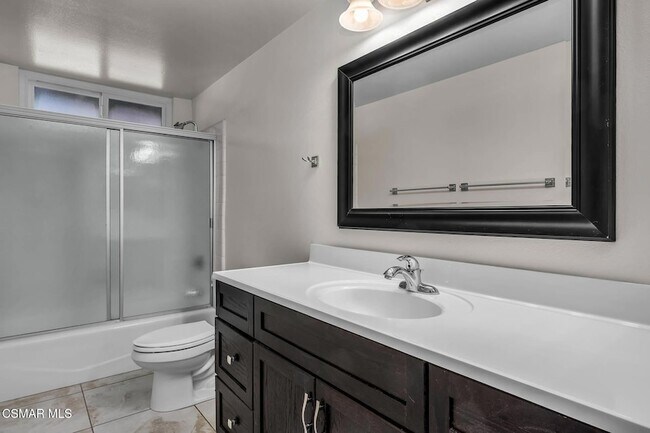 Building Photo - 418 Ramble Ridge Dr