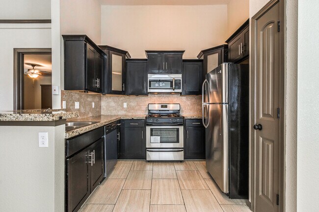 Building Photo - Charming 4 Bedroom Corner Lot Home For Rent