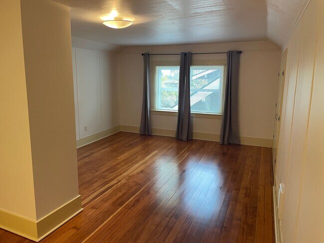 Building Photo - Liar Hill 2 bedroom