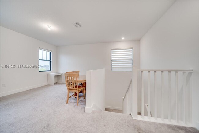 Building Photo - 4416 SW 174th Ave