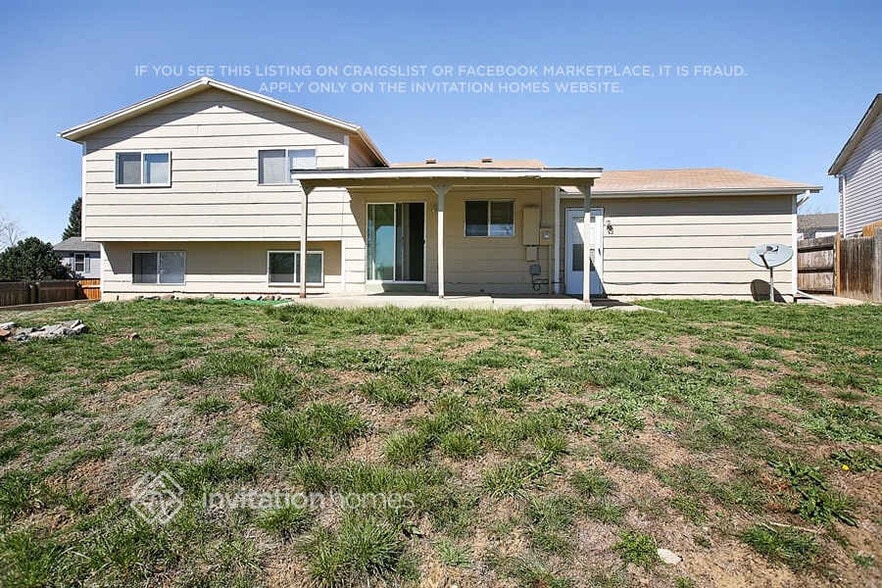 Building Photo - 10932 Birch Dr