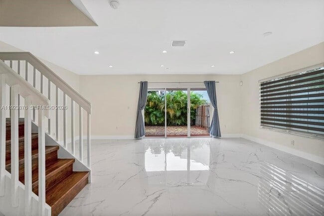 Building Photo - 11462 NW 48th Terrace