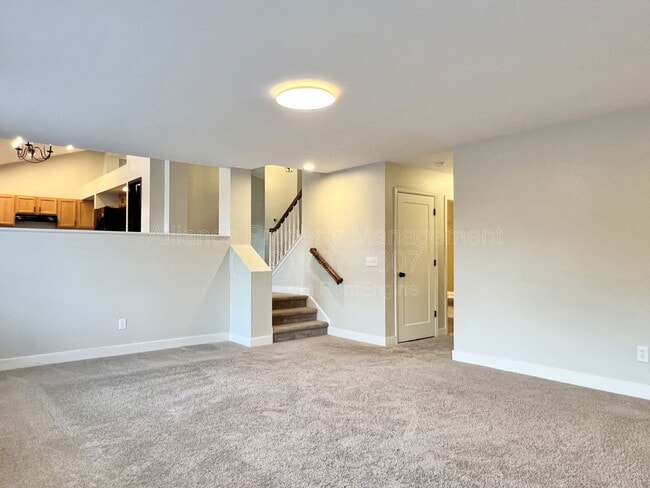 Building Photo - 7365 Cotton Dr