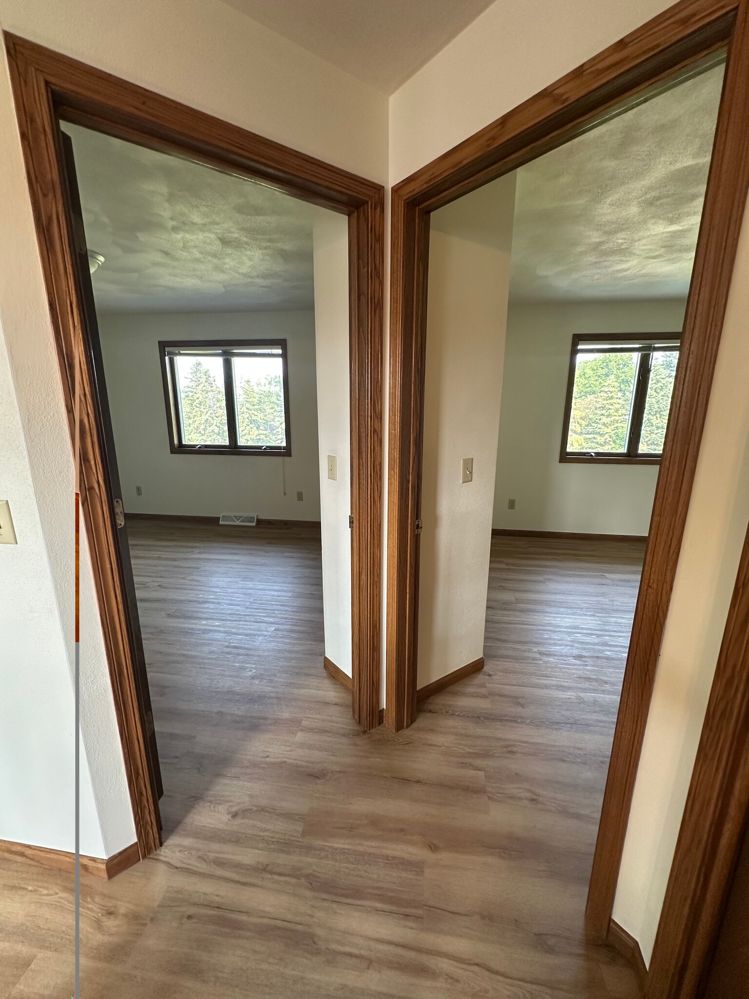 Building Photo - N511 Willowcrest Ct