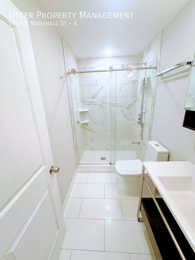 Building Photo - 1945 N Marshall St