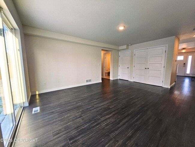 Building Photo - 1022 Northpointe Bluff Dr