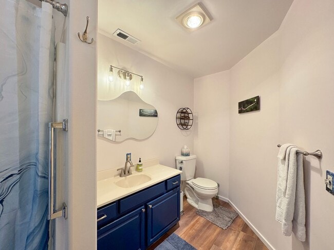 Building Photo - Stunning Home for Lease in Diamond Point