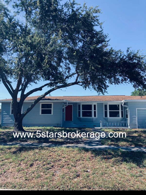 Primary Photo - 5024 Emerson Ave S