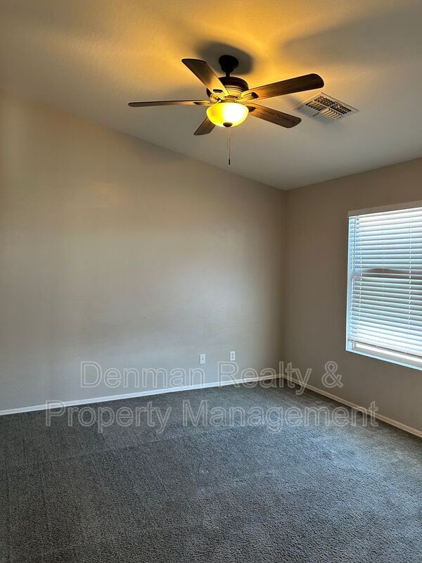 Building Photo - 1872 St David Ct