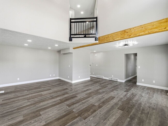 Building Photo - RES_O VAN DER WATT_14512