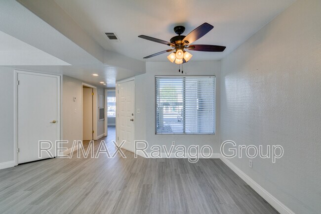Building Photo - 1550 Jamielinn Ln