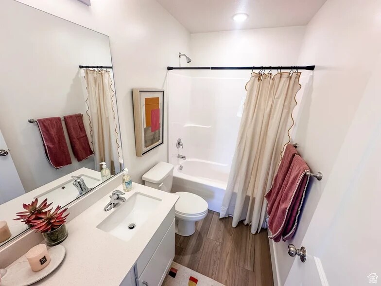 Building Photo - 518 S 1225 W