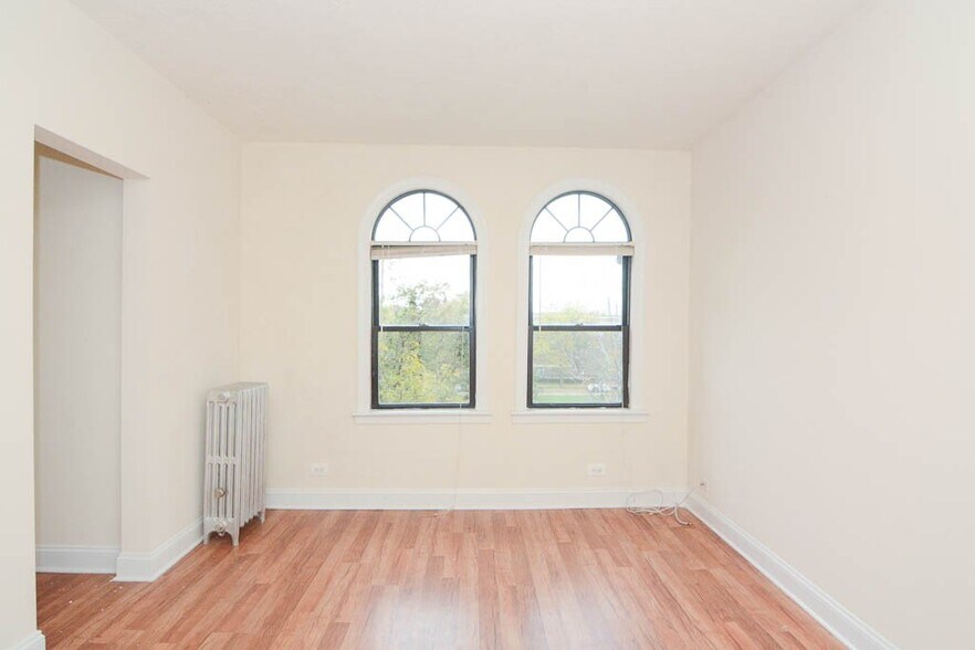 Building Photo - 1742 N Humboldt Blvd
