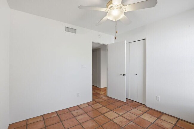 Building Photo - Beautiful Home in McCormick Ranch