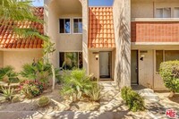 Building Photo - 2230 N Indian Canyon Dr