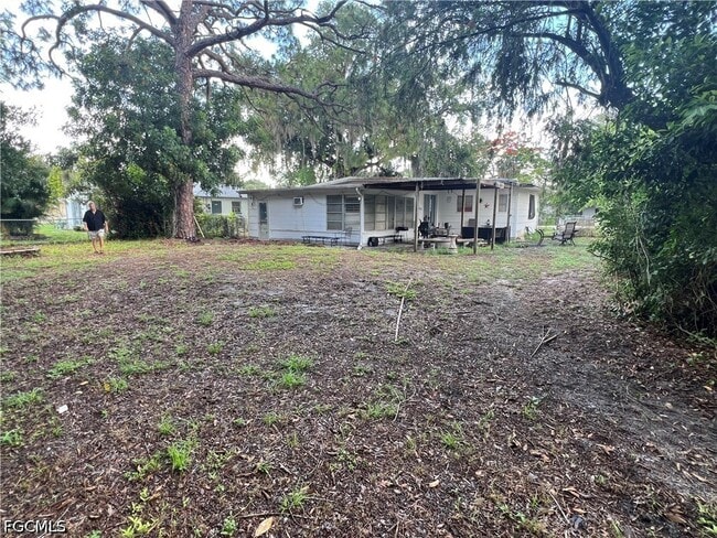 Building Photo - 1802 Marilyn Dr