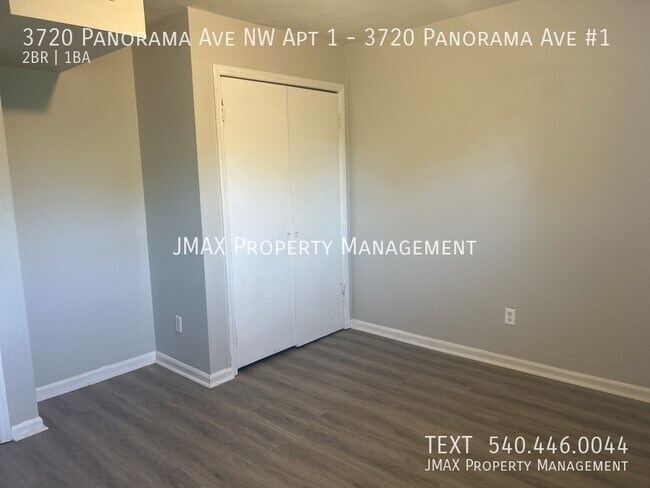 Building Photo - 3720 Panorama Ave NW