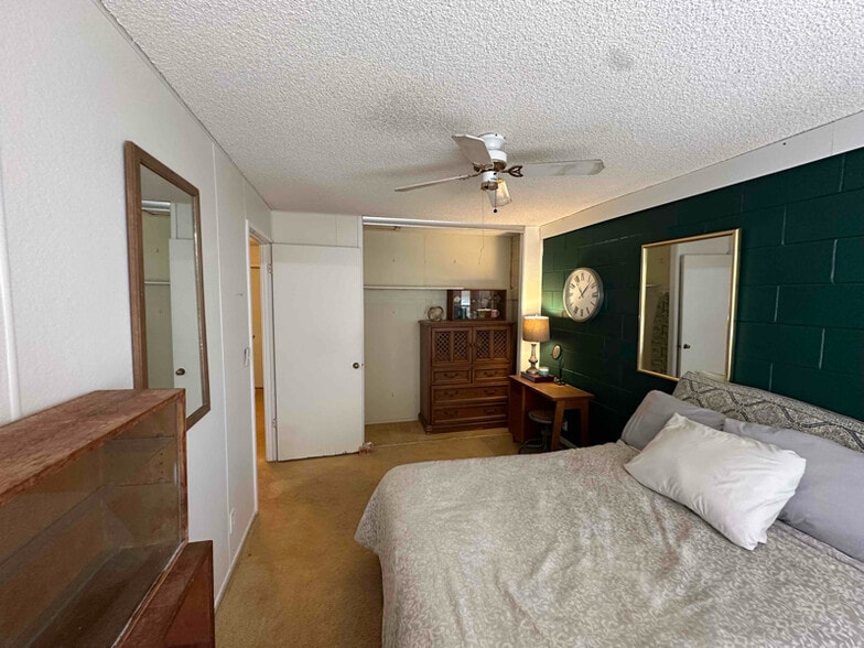 Building Photo - 85-136-136 Ala Walua St