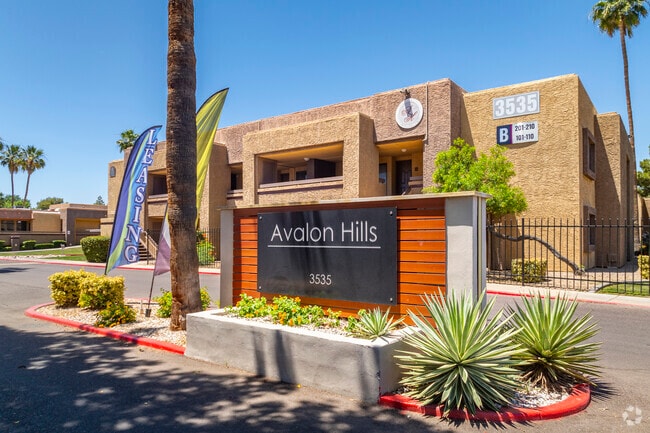 Building Photo - Avalon Hills