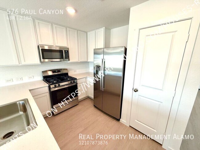 Building Photo - 576 Paul Cyn