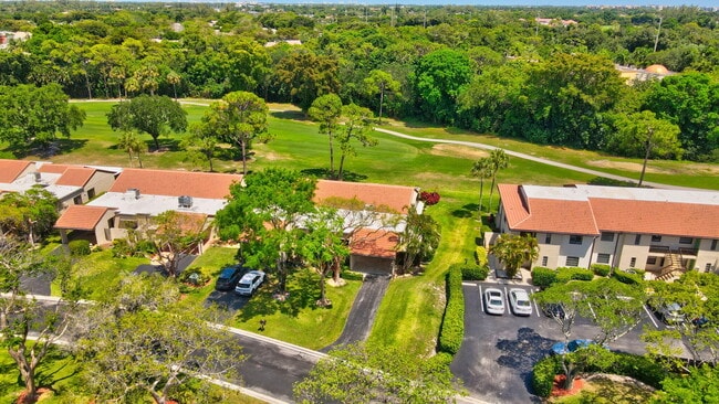 Building Photo - 21922 Cypress Dr