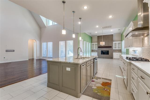 Building Photo - 8127 Shackelford Dr