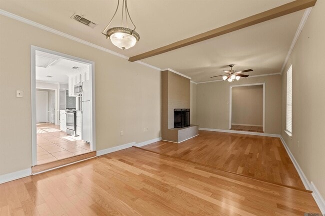 Building Photo - 685 Daventry Dr
