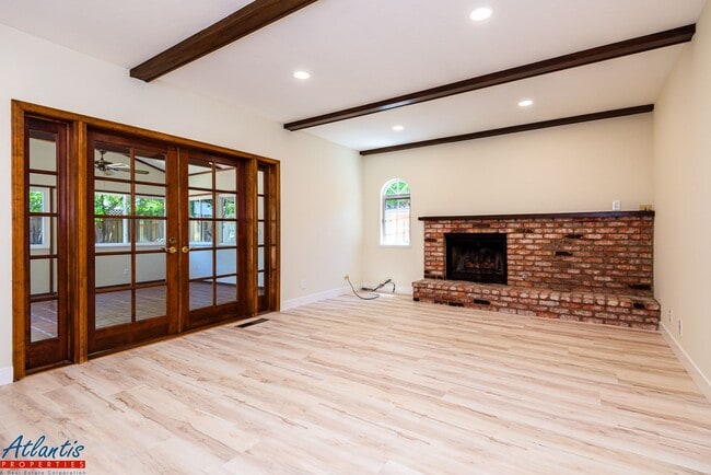 Building Photo - Beautiful Willow Glen Home | Desirable Location