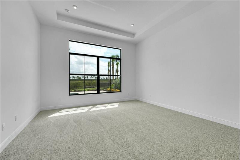 Building Photo - 13920 Vivant Dr