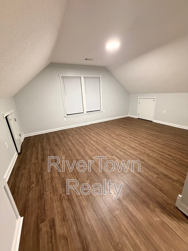 Building Photo - 2974 Crowell St